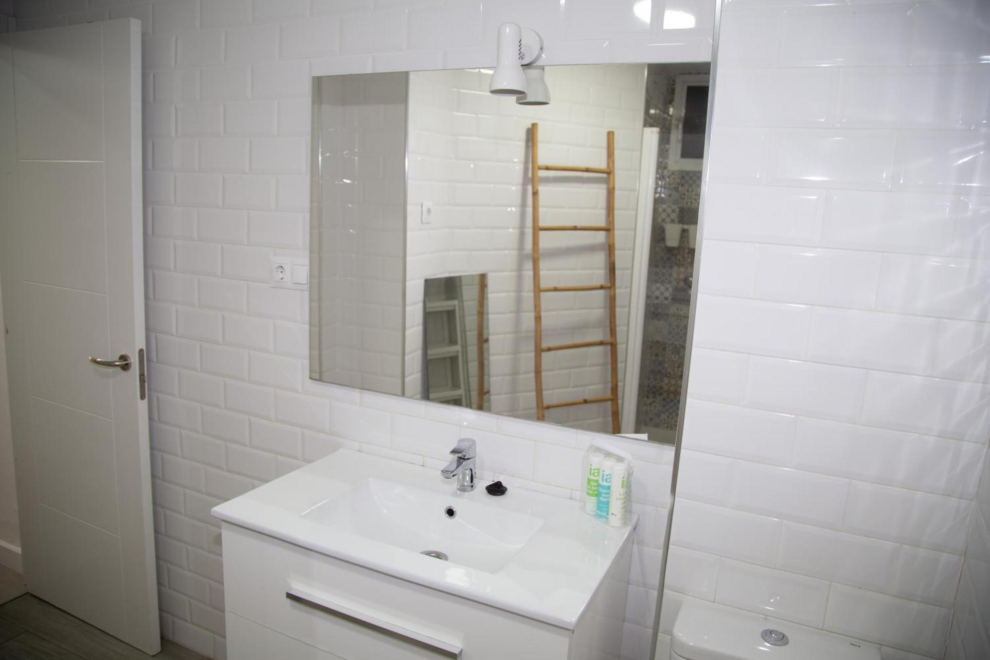 Apartamento En La Merced Málaga Exterior foto